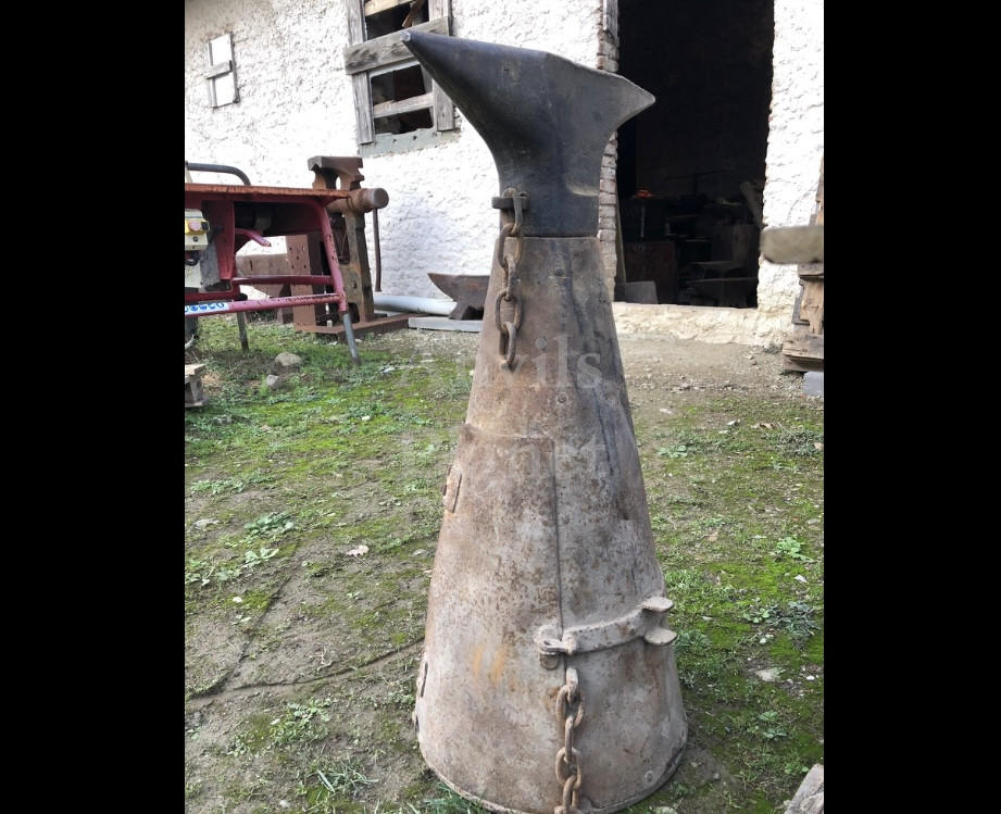 Military anvil used by French cavalry between late 19th-early 20th century - Incudine francese usata dalla cavalleria leggera tra la fine 800 e primi 900